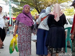 Ramainya Operasi Pasar di Brebes, 400 Paket Sembako Ludes dalam 3 Jam