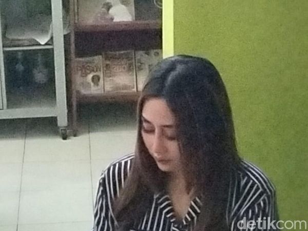 Penampakan Seleb TikTok Probolinggo Penuhi Panggilan Polisi