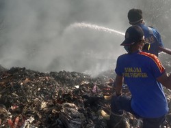 TPA Tondong Sinjai Kebakaran, Damkar Terjunkan 3 Armada