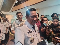 Pj Gubernur Sulsel Bahtiar di Hari Pertama Berkantor: Saya Pulang Kampung