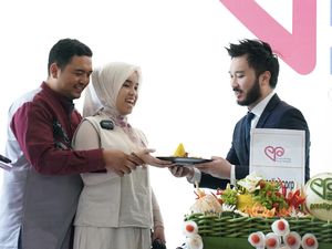 Potret Putri Ariani Jajan Kopi di AS hingga Ditraktir Steak oleh Rudy Salim Potret Putri Ariani Jajan Kopi di AS hingga Ditraktir Steak oleh Rudy Salim