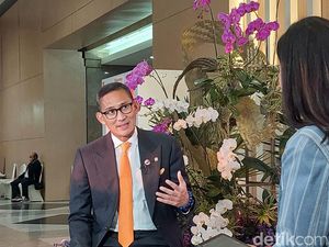 Sandiaga Sebut 25 Perusahaan dari China-Prancis Lirik Investasi di KEK Sandiaga Sebut 25 Perusahaan dari China-Prancis Lirik Investasi di KEK
