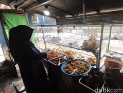 Jerit Pengusaha Warteg Pangandaran soal Mahalnya Harga Beras