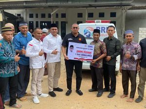 Andre Rosiade Sebar Bantuan Miliaran di Sumbar, Ada Ambulans Hingga Sembako