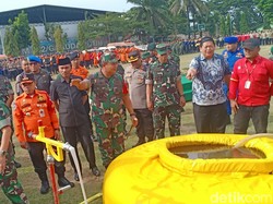 Kasad Dudung Pimpin Apel Pasukan Siaga Karhutla di Jambi, Begini Pesannya