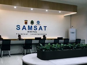 Jadi Mudah, Warga Bandung Kini Bisa Bayar Pajak Lewat Samsat Digital Jadi Mudah, Warga Bandung Kini Bisa Bayar Pajak Lewat Samsat Digital