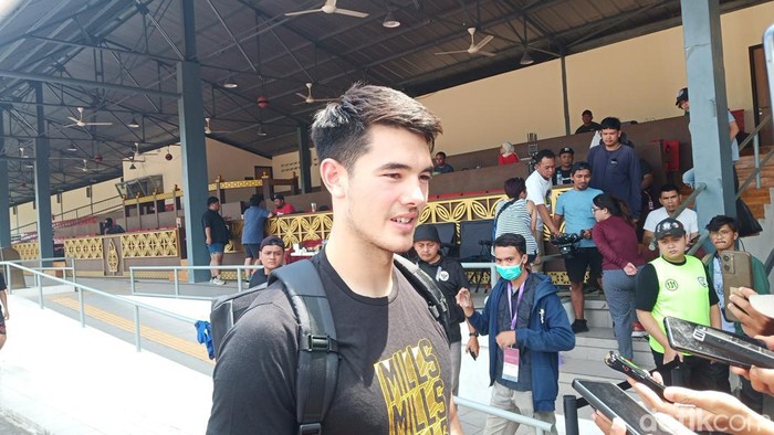 Bek Timnas Indonesia U-23, Elkan Baggott, di Stadion Sriwedari Solo, kamis (7/9/2023).