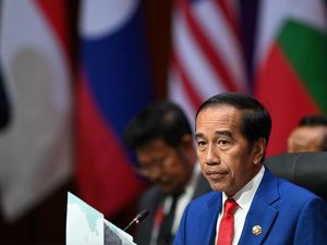 Jokowi: KTT ASEAN 2023 Hasilkan 93 Proyek Senilai Rp 584 T Jokowi: KTT ASEAN 2023 Hasilkan 93 Proyek Senilai Rp 584 T