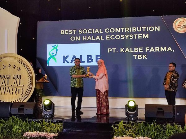 Kalbe Raih Penghargaan LPPOM MUI Halal Award 2023