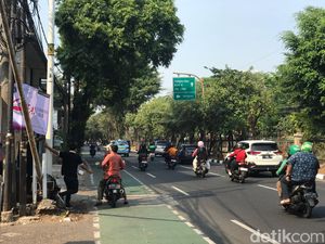 Kemarin Macet Parah, Lalin di Simprug hingga Palmerah Lancar Hari Ini