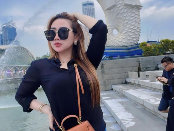 Potret Liburan Luluk Nuril, Seleb TikTok Istri Polisi yang Viral Bergaya Hedon