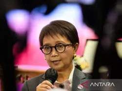 Menlu Bahas Persiapan Evakuasi WNI Jika Situasi Timur Tengah Memburuk