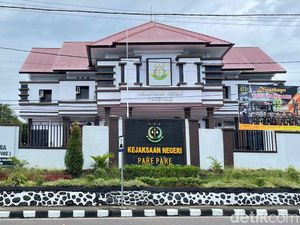 Kejari Parepare Usut Dugaan Korupsi Pengadaan Beras Bulog, 20 Saksi Diperiksa Kejari Parepare Usut Dugaan Korupsi Pengadaan Beras Bulog, 20 Saksi Diperiksa