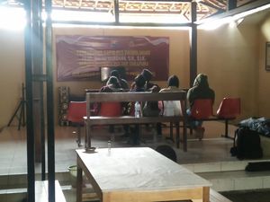 Polisi Periksa 6 Orang Diduga Penyebab Kebakaran Gunung Bromo