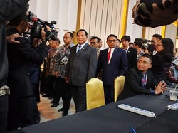 Prabowo Mendadak Tinjau Media Center KTT ASEAN di JCC