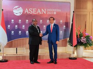 Bertemu PM Marape, Jokowi Apresiasi Sikap Papua Nugini terhadap Kedaulatan RI Bertemu PM Marape, Jokowi Apresiasi Sikap Papua Nugini terhadap Kedaulatan RI
