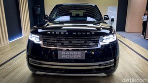 Potret Range Rover PHEV Terbaru buat Orang Tajir di RI, Iritnya Ngalahin Honda BeAT