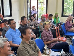 Siswa SIP Angkatan ke-52 Sosialisasi Maggot ke Warga Demi Kurangi Sampah