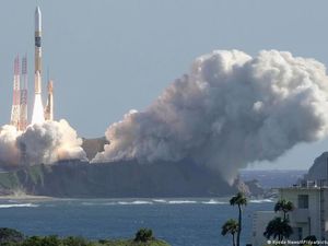 Susul India, Jepang Luncurkan Misi Moon Sniper ke Bulan Susul India, Jepang Luncurkan Misi Moon Sniper ke Bulan