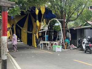Tenda Pernikahan Tutup Jalan Utama di Ternate Bikin Macet, Polisi Bongkar Tenda Pernikahan Tutup Jalan Utama di Ternate Bikin Macet, Polisi Bongkar