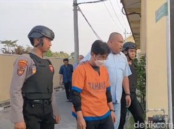 Tersangka Bantah Santai Saat Flare Prewed Mulai Membakar Savana Bromo