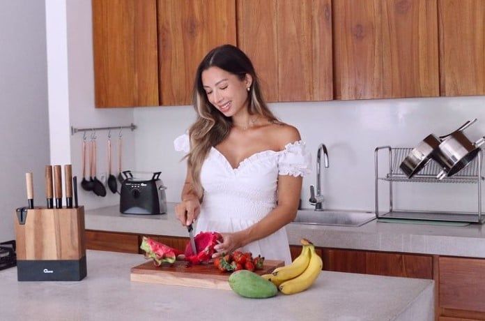 Dapur rumah Jennifer Bachdim