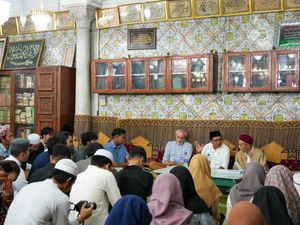 Dubes Zuhairi Hadiri Penutupan Kajian Keislaman Mahasiswa RI di Tunisia Dubes Zuhairi Hadiri Penutupan Kajian Keislaman Mahasiswa RI di Tunisia