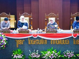 Nota Keuangan Raperda P-APBD 2023 Jatim Sesuaikan dengan 4 Tantangan Besar