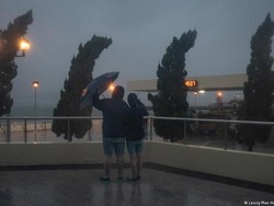 Hong Kong Diguyur Hujan Paling Deras dalam 140 Tahun