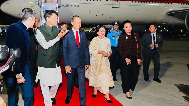 Jokowi dan Iriana tiba di India untuk hadiri KTT G20