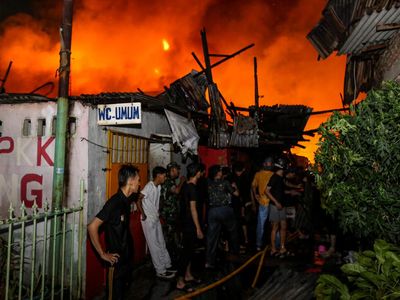 Api Berkobar di Tambora