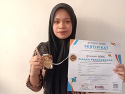 Keren! Mahasiswi Unifa Ini Borong 4 Medali di Kompetisi Sains Nasional ISSC