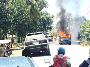 Mobil Pikap Angkut 20 Jeriken Solar di Bone Terbakar, Diduga Alami Korsleting