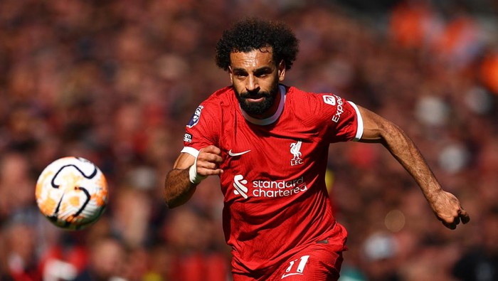 Soccer Football - England - Premier League - Liverpool v Aston Villa - Anfield, Liverpool, Britain - September 3, 2023 Liverpools Mohamed Salah in action REUTERS/Molly Darlington EDITORIAL USE ONLY. No use with unauthorized audio, video, data, fixture lists, club/league logos or live services. Online in-match use limited to 75 images, no video emulation. No use in betting, games or single club /league/player publications.  Please contact your account representative for further details.