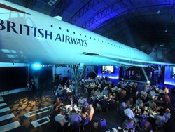 Hore! Pencinta Pesawat Bisa Pesta Nikah di Hanggar dan Kabin Pesawat