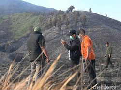 Polisi Olah TKP di Lokasi Prewedding yang Flare-nya Sebabkan Bromo Terbakar