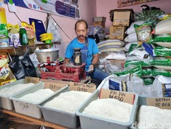 Distribusi Beras di Surabaya Belum Mampu Tekan Harga yang Masih Tinggi