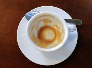Cara Hilangkan Noda Bekas Teh dan Kopi pada Cangkir, Bikin Auto Kinclong Cara Hilangkan Noda Bekas Teh dan Kopi pada Cangkir, Bikin Auto Kinclong