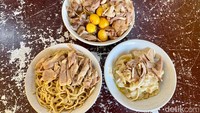 Sarapan Bakmi Ayam Kampung Enak Paling Legendaris di Jakarta Barat