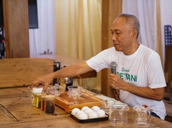 Gunawan Nekat Berhenti Jadi Pilot dan Pilih Jualan Teh, Hasilnya Tak Terduga