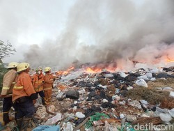 Soal Kebakaran TPA Kopi Luhur Cirebon yang Bikin Sesak Napas Warga