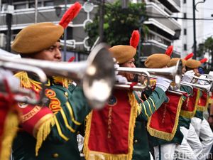 Drumband Canka Panorama hingga Paskibraka Meriahkan Kirab Pancasila