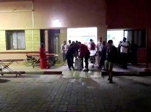 Gempa Maroko Tewaskan 632 Orang, Korban Luka Menumpuk di Luar RS Gempa Maroko Tewaskan 632 Orang, Korban Luka Menumpuk di Luar RS
