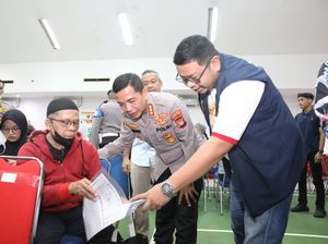 Hore! Polres Jaktim Gelar Operasi Katarak Gratis