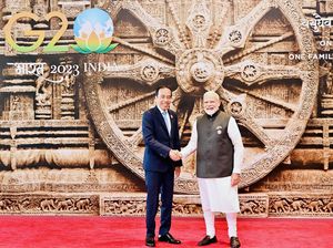 Tiba di Bharat Mandapam, Presiden Jokowi Disambut PM Modi Tiba di Bharat Mandapam, Presiden Jokowi Disambut PM Modi