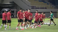 Latihan tersebut untuk persiapan pertandingan kualifikasi Piala Asia U-23.