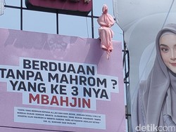 Kata Polisi Soal Pocong Nongkrong di Baliho Garut