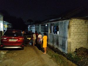 Gempa M 6,3 Donggala Terasa hingga Sigi, Warga Berhamburan Keluar Rumah Gempa M 6,3 Donggala Terasa hingga Sigi, Warga Berhamburan Keluar Rumah