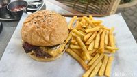 Burger Klasik Amerika hingga French Toast Enak Ada di Restoran Ini