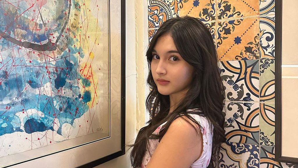 5 Pesona Gaby Rosse, Selebgram Kelahiran Kanada yang Suka Banget Pete 5 Pesona Gaby Rosse, Selebgram Kelahiran Kanada yang Suka Banget Pete